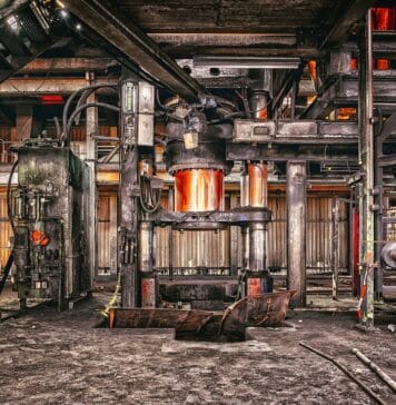 Jak hydraulika siłowa rewolucjonizuje przemysł motoryzacyjny?