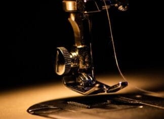 Gigantyczne hale produkcyjne – miasta pod dachem