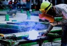 Pierwsze huty żelaza i narodziny przemysłu ciężkiego