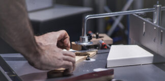 Najczęstsze błędy przy pracy z podzielnicą frezarską i jak ich uniknąć