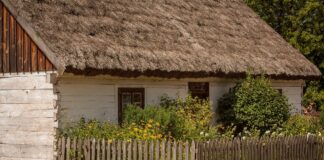 Agroturystyka nad Bugiem: basen i wyżywienie dla rodzin