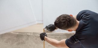 Najczęstsze błędy przy cięciu styropianu – nierówne krawędzie, przypalenia, kruszenie materiału. Jak ich unikać?