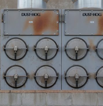 Filtry workowe w odpylaniu przemysłowym – jak dobrać materiał filtracyjny do pyłu i temperatury Filtry workowe w odpylaniu przemysłowym – jak dobrać materiał filtracyjny do pyłu i temperatury